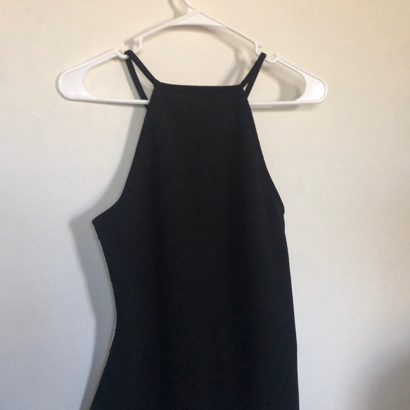 Crochet Front Top - Picture 3 of 4